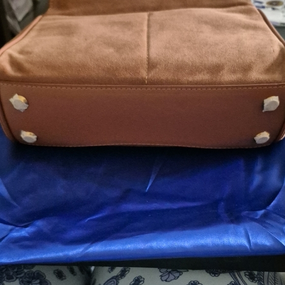 Tan Suede Women's Bag - Picture 5 of 7